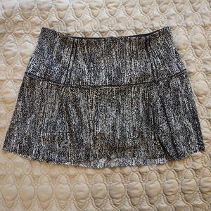 LuLulemon skort